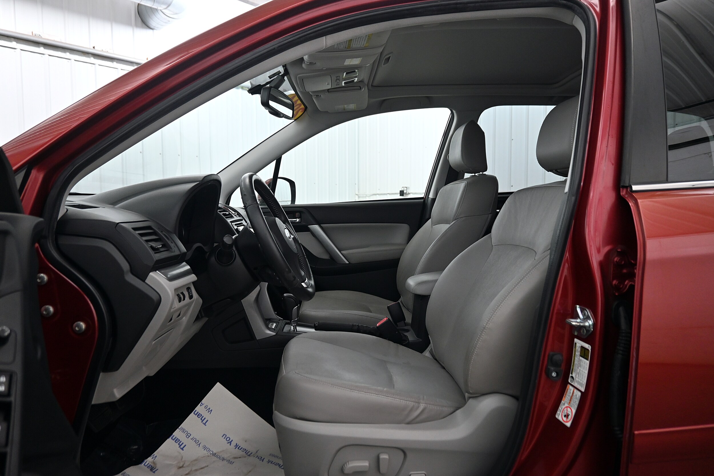2014 Subaru Forester 2.5i Touring photo 3