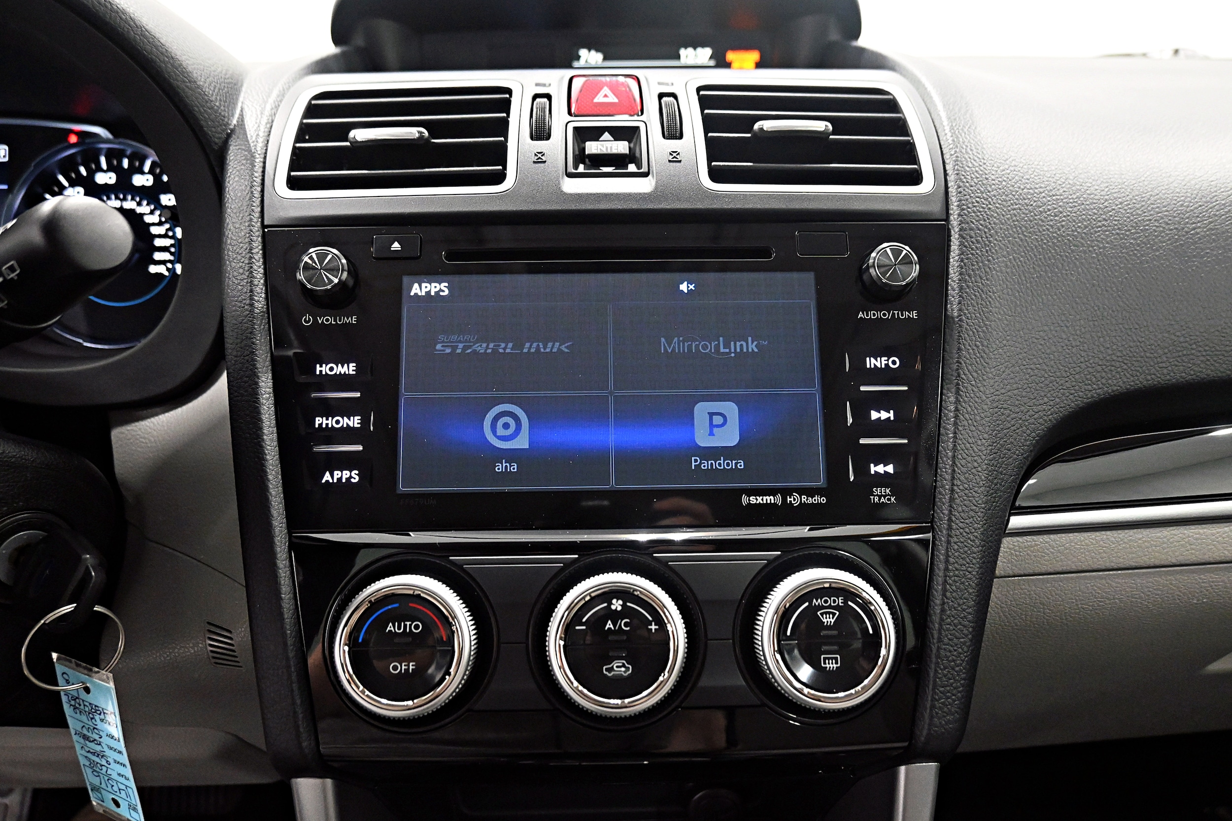 2018 Subaru Forester Limited - Photo 14