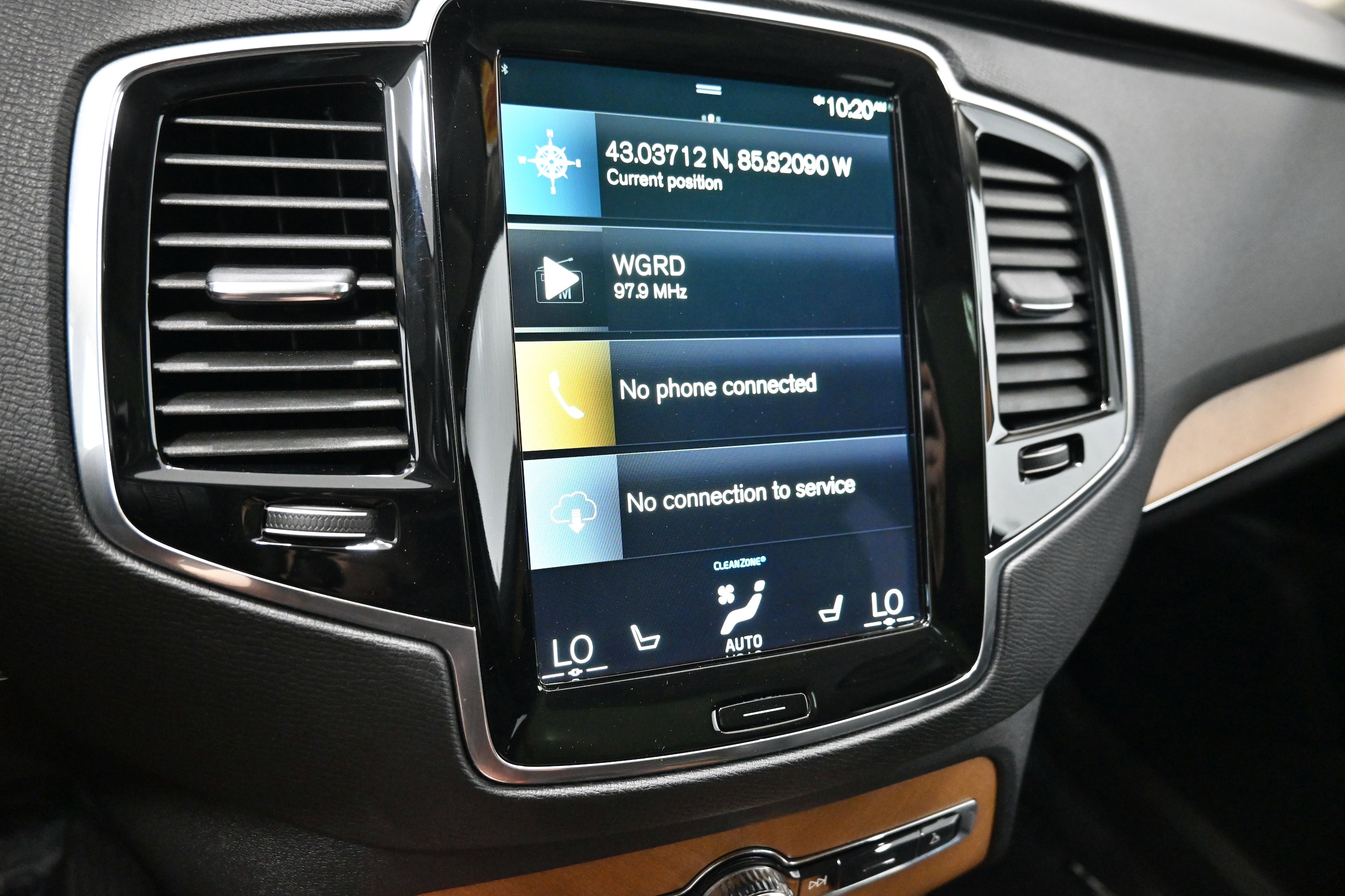 2021 Volvo XC90 Momentum - Photo 10