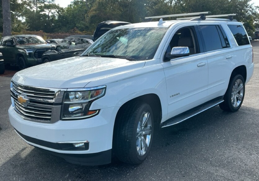 2018 Chevrolet Tahoe Premier photo 3