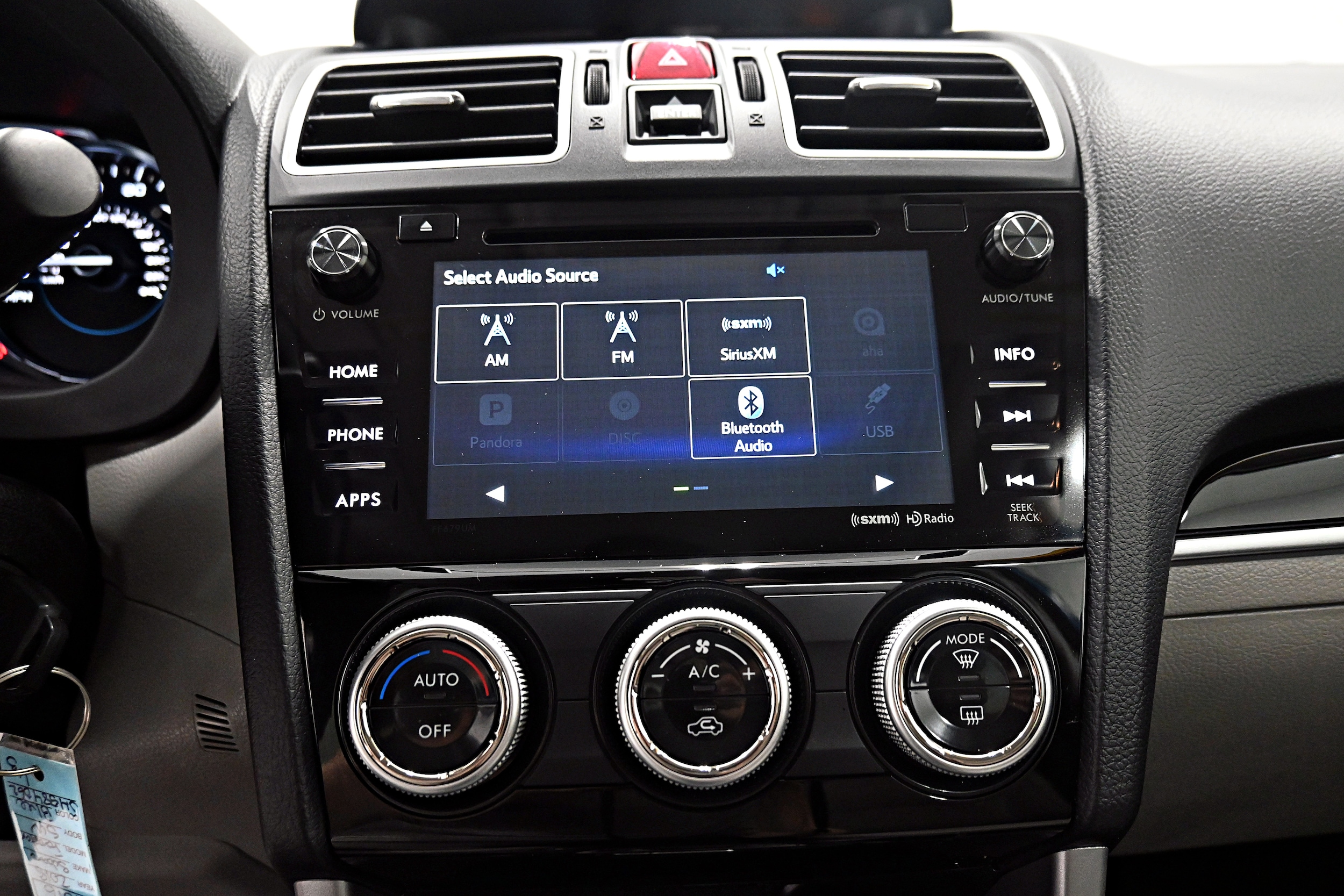 2018 Subaru Forester Limited - Photo 12