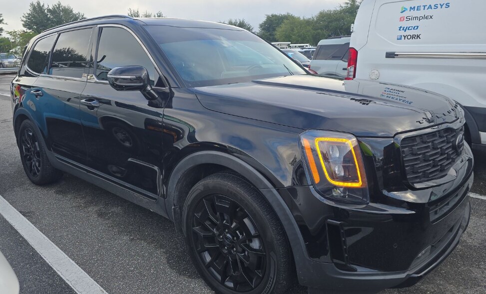 2021 Kia Telluride SX photo 2