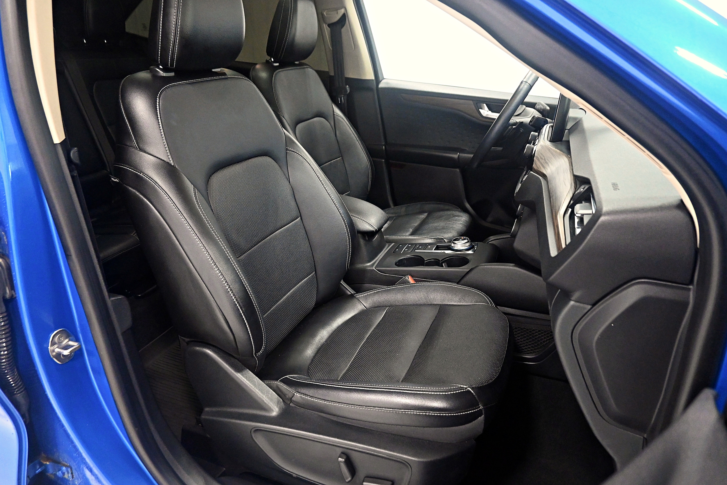 2020 Ford Escape Titanium - Photo 29