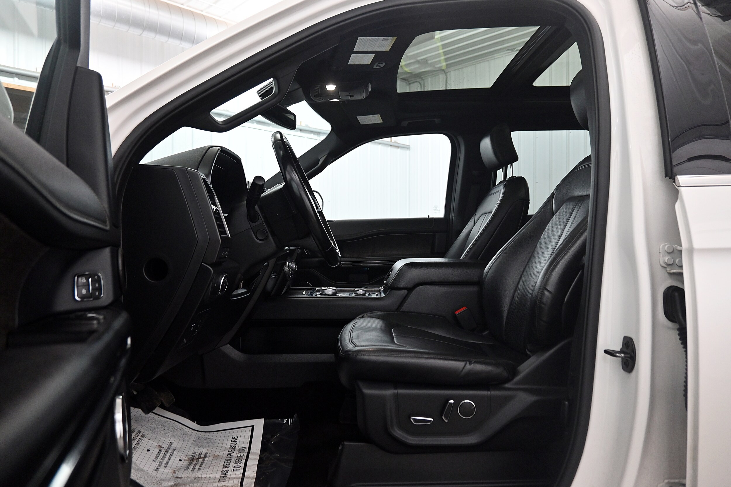 2019 Ford Expedition Limited photo 4