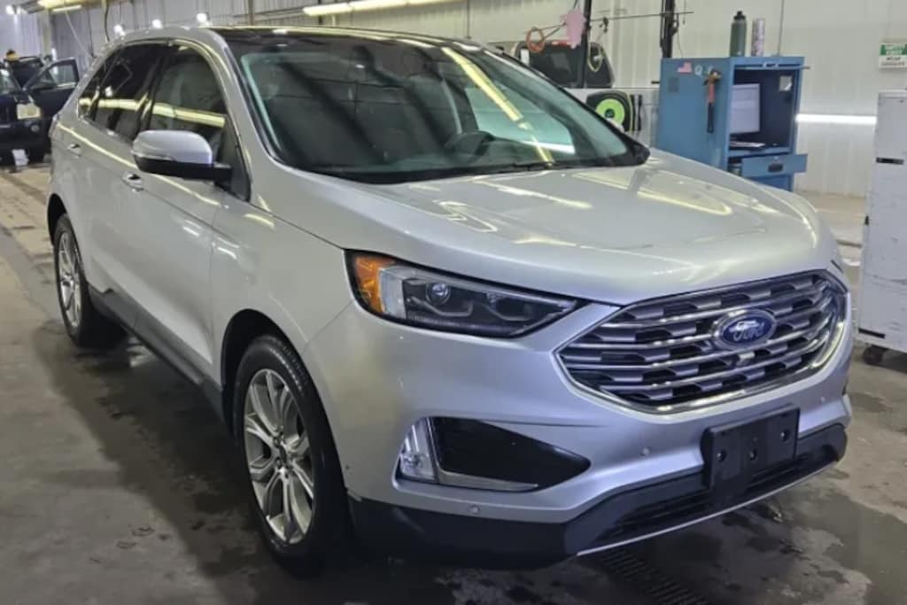 Used 2019 Ford Edge Titanium SUV