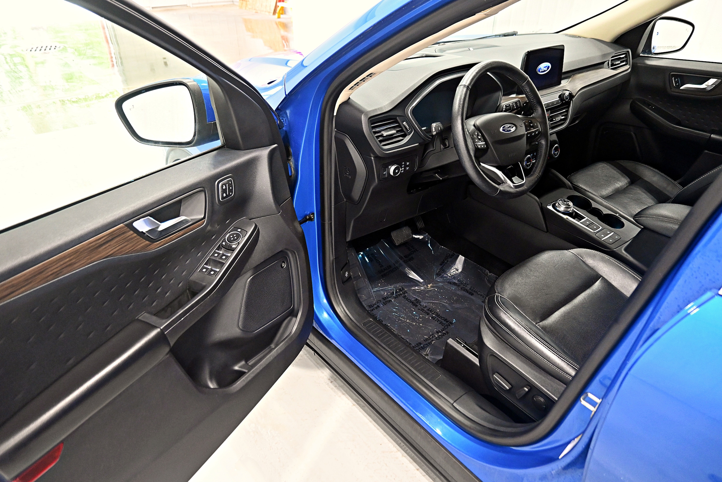 2020 Ford Escape Titanium - Photo 4