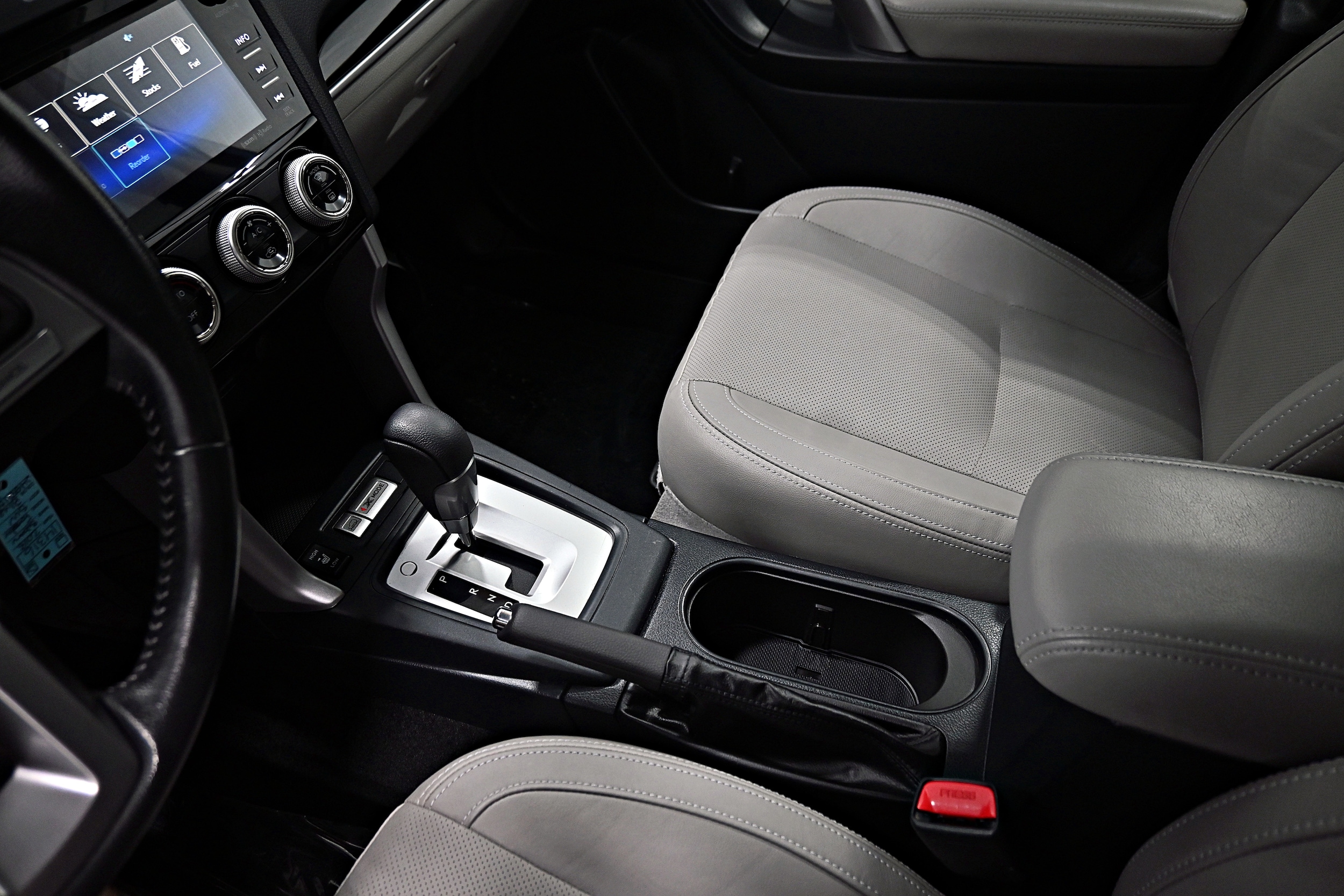2018 Subaru Forester Limited - Photo 18