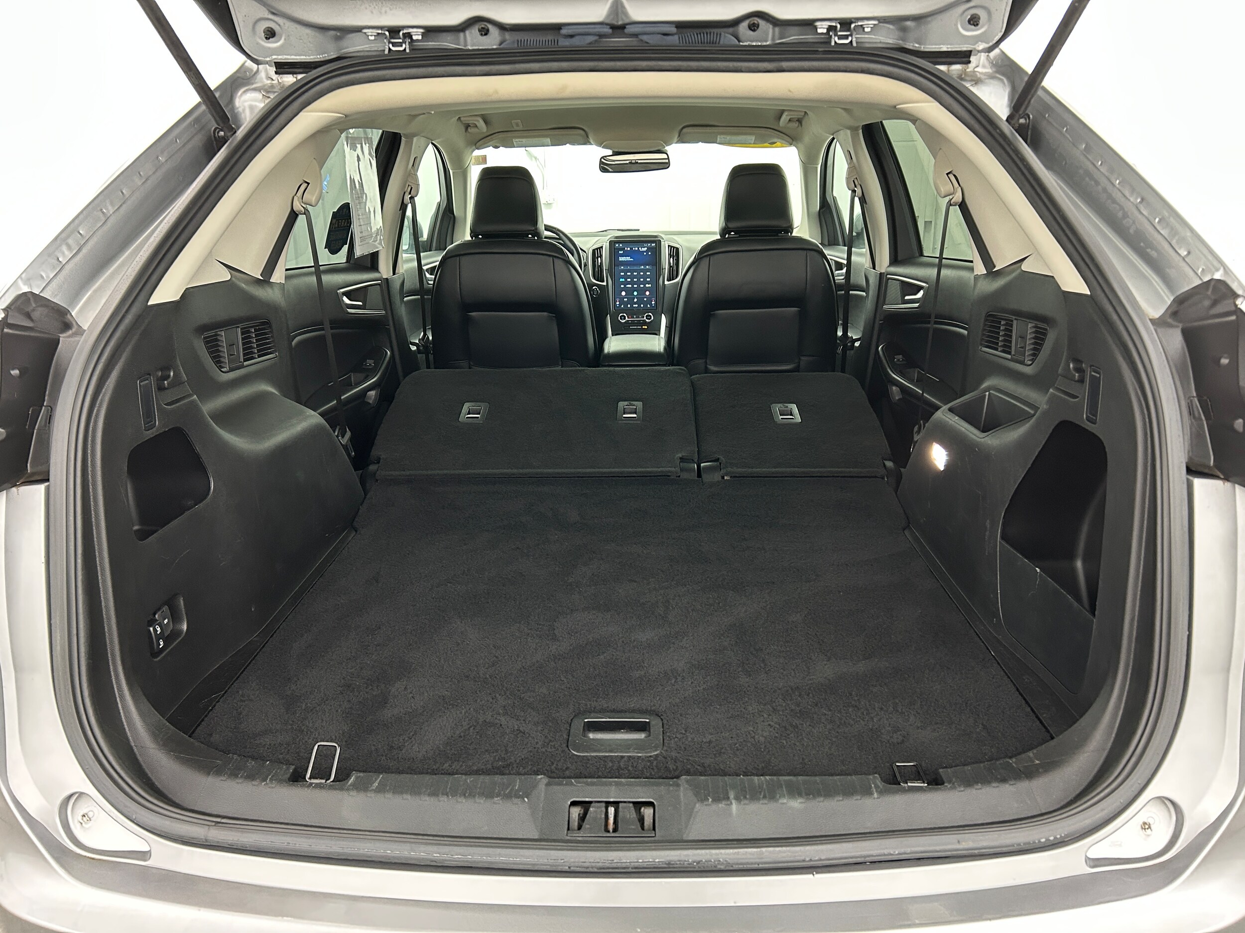2023 Ford Edge SEL - Photo 30