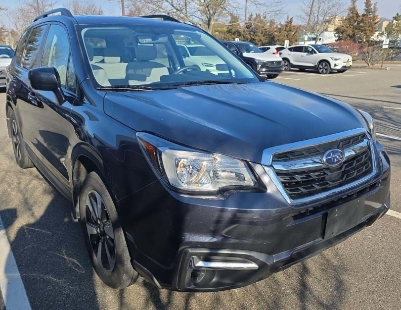 2017 Subaru Forester Premium's photo