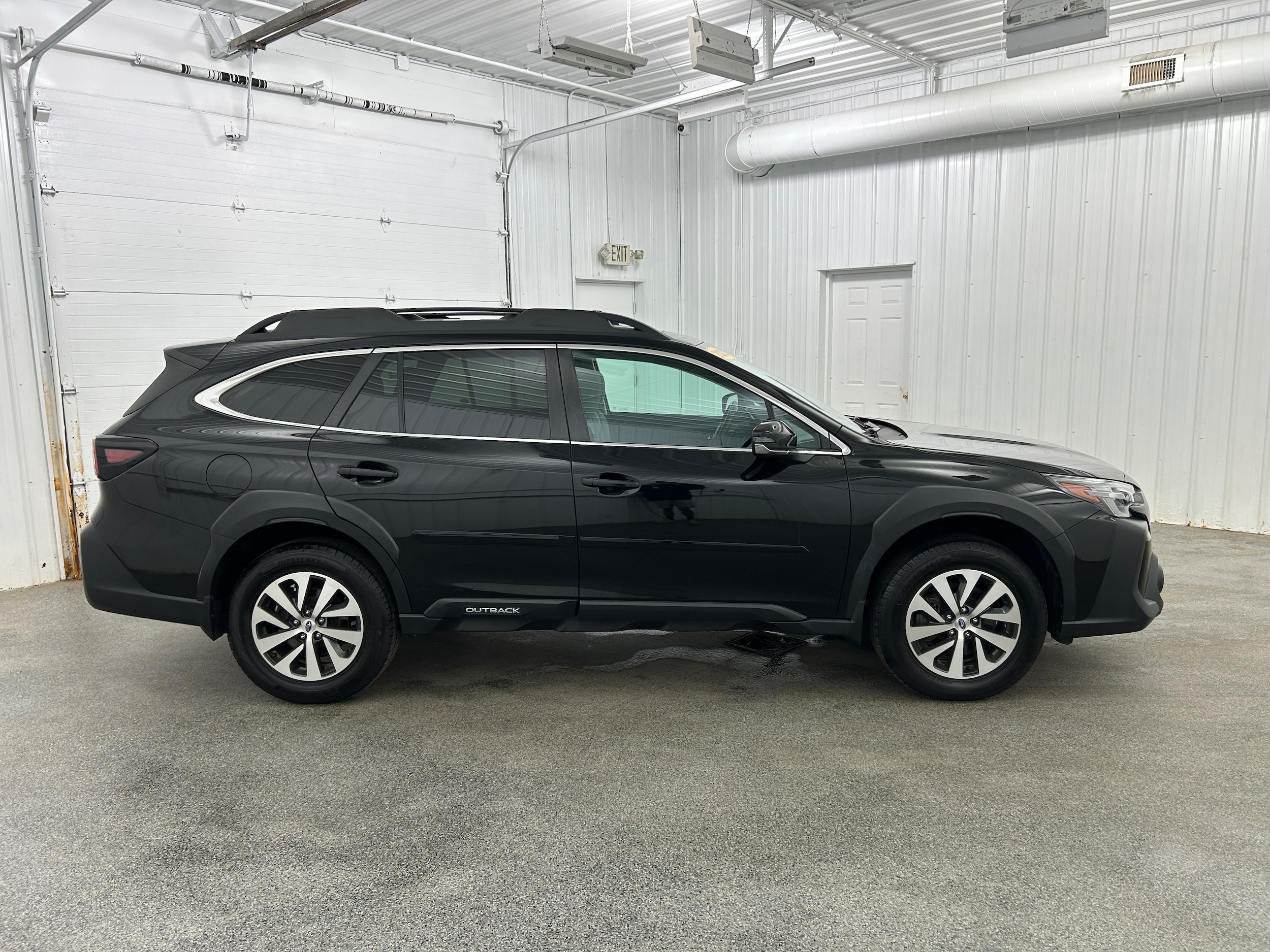2023 Subaru Outback Premium - Photo 37