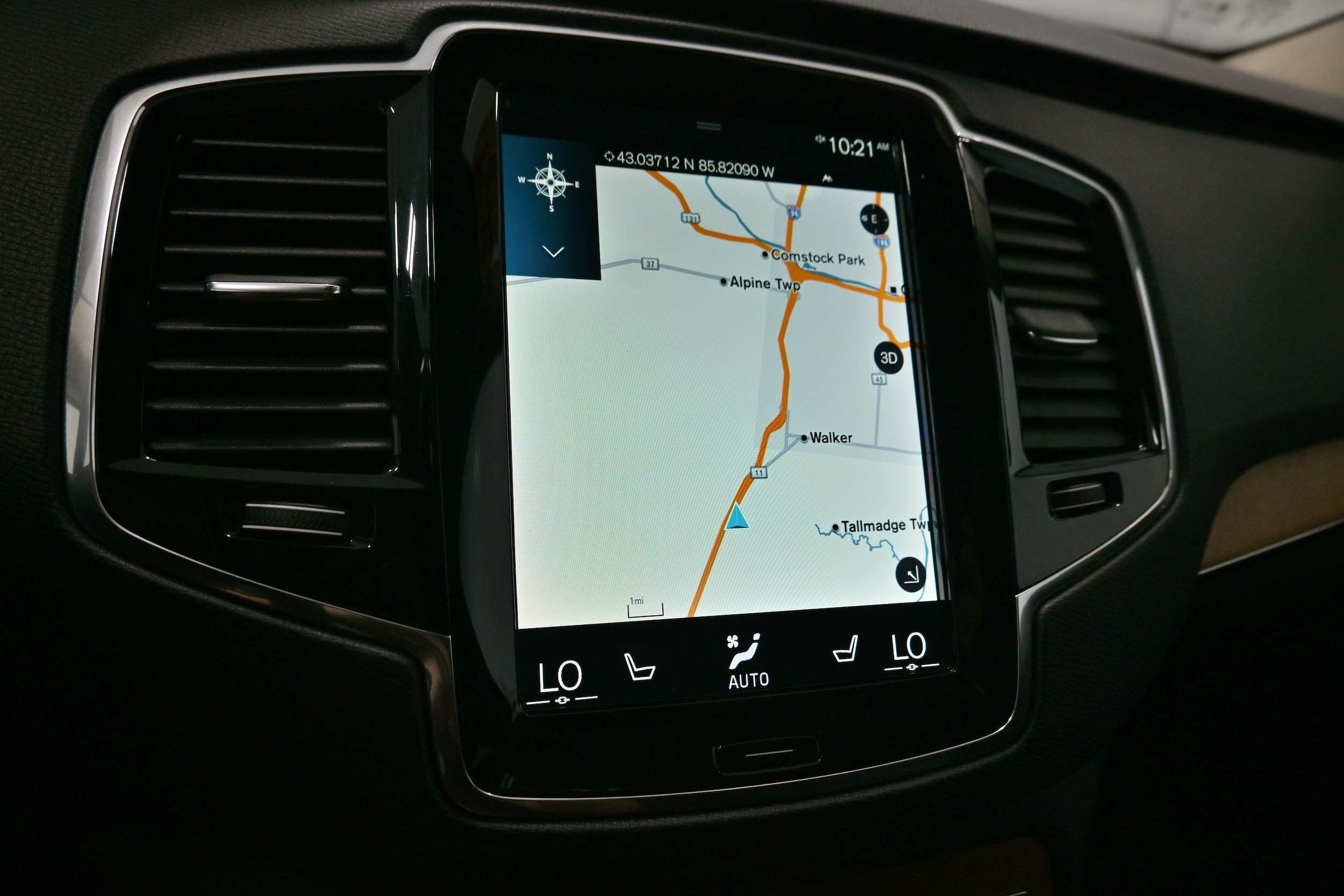 2021 Volvo XC90 Momentum - Photo 12