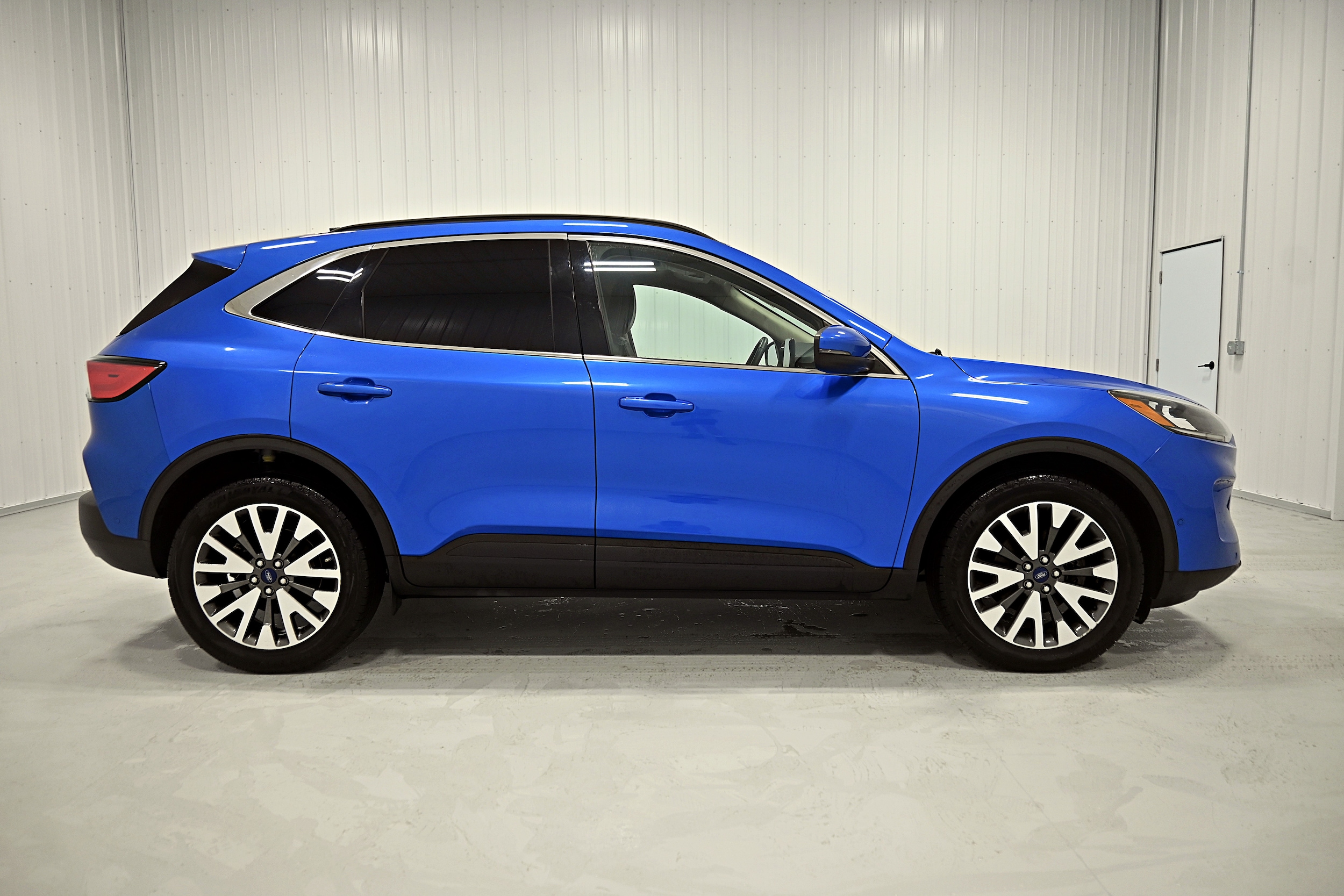 2020 Ford Escape Titanium - Photo 36