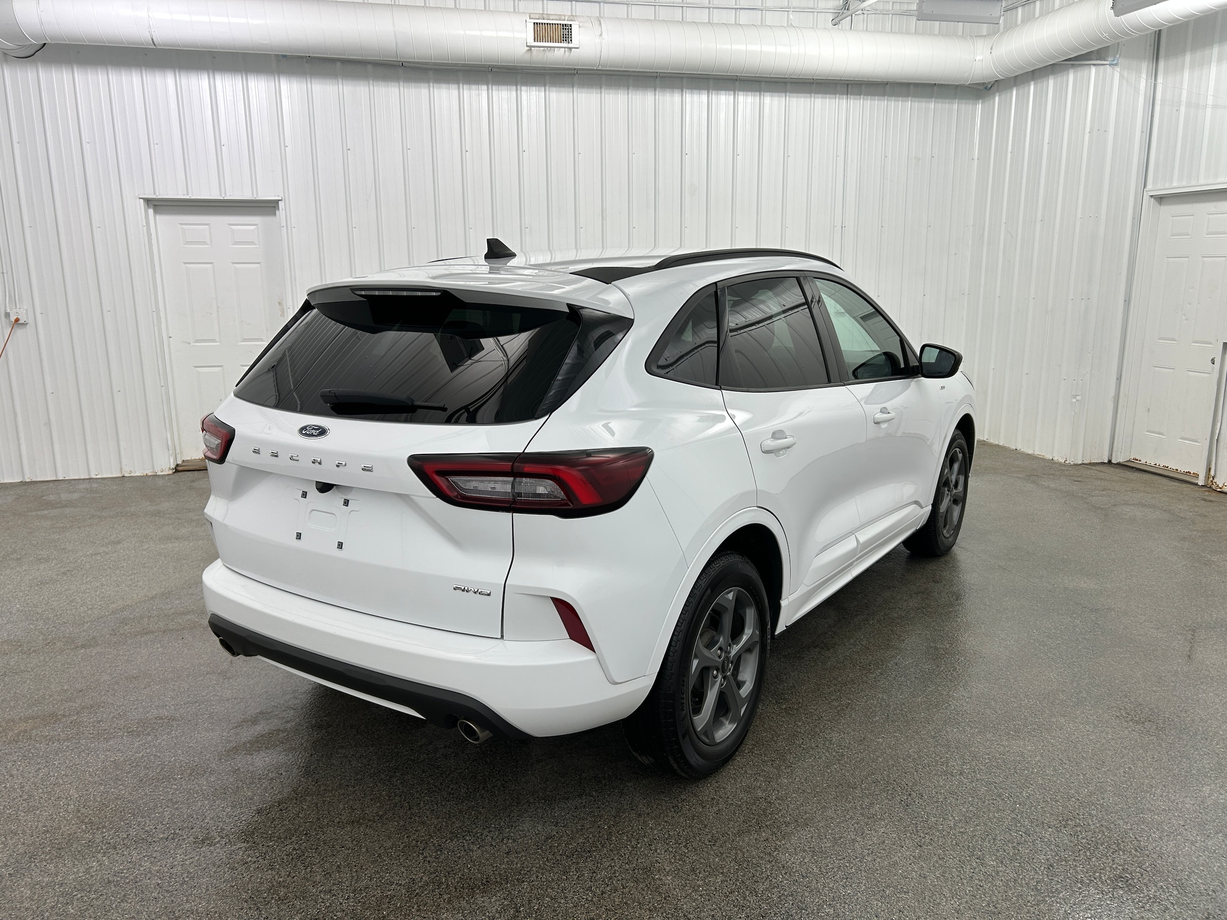 2023 Ford Escape ST-Line - Photo 32