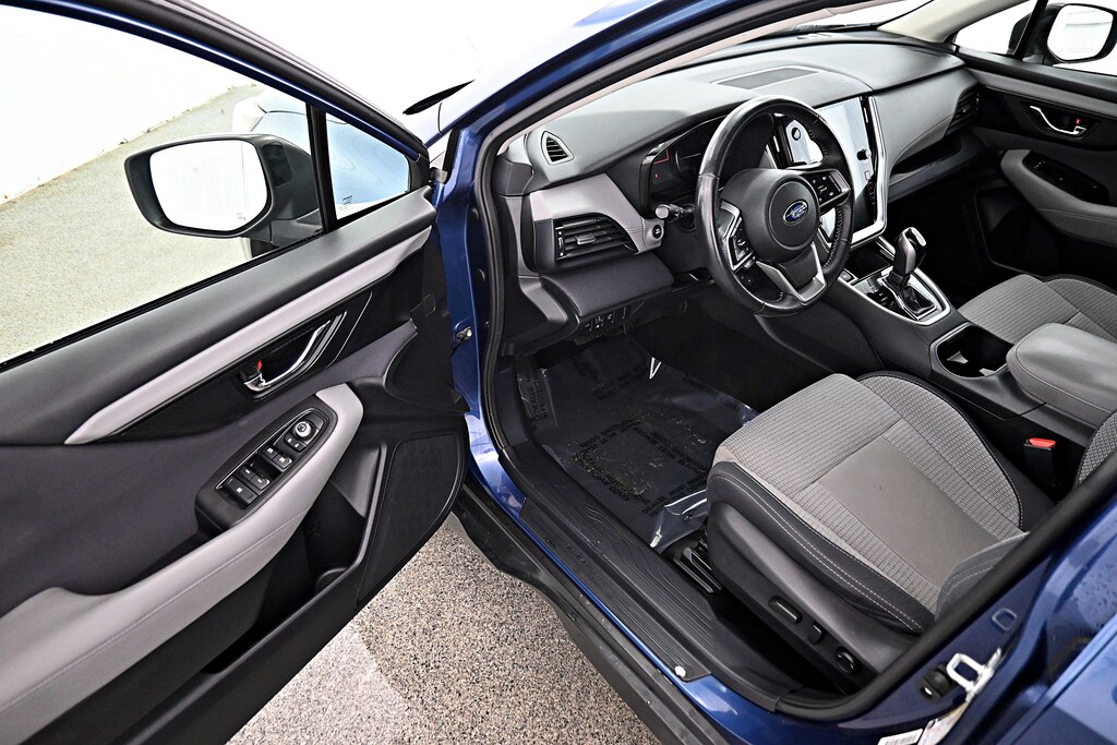 Used 2022 Subaru Outback Premium SUV