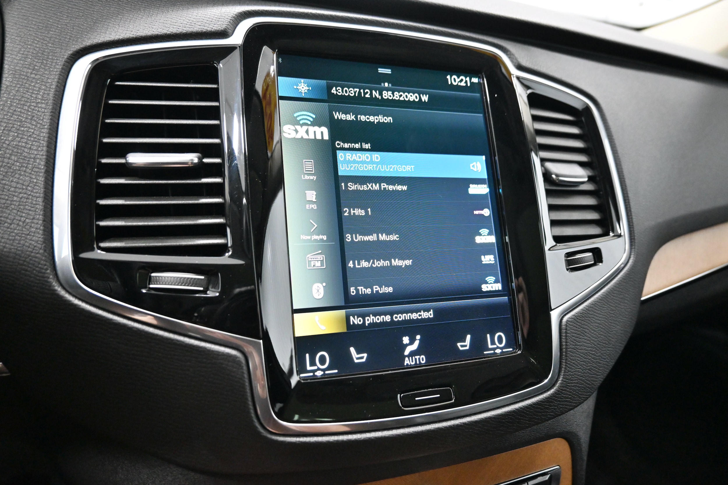 2021 Volvo XC90 Momentum - Photo 11