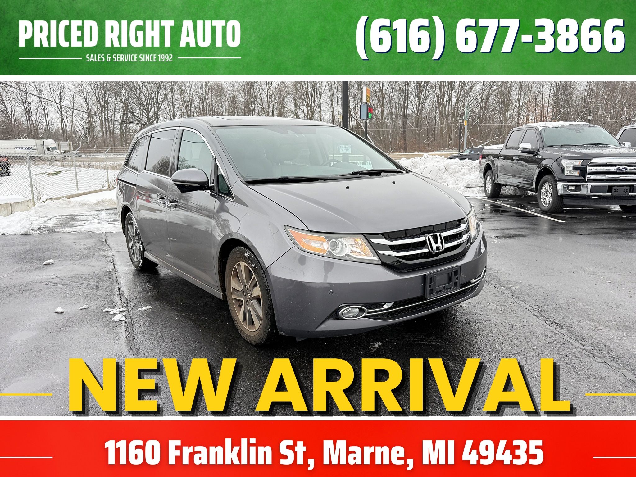 2016 Honda Odyssey Touring's photo