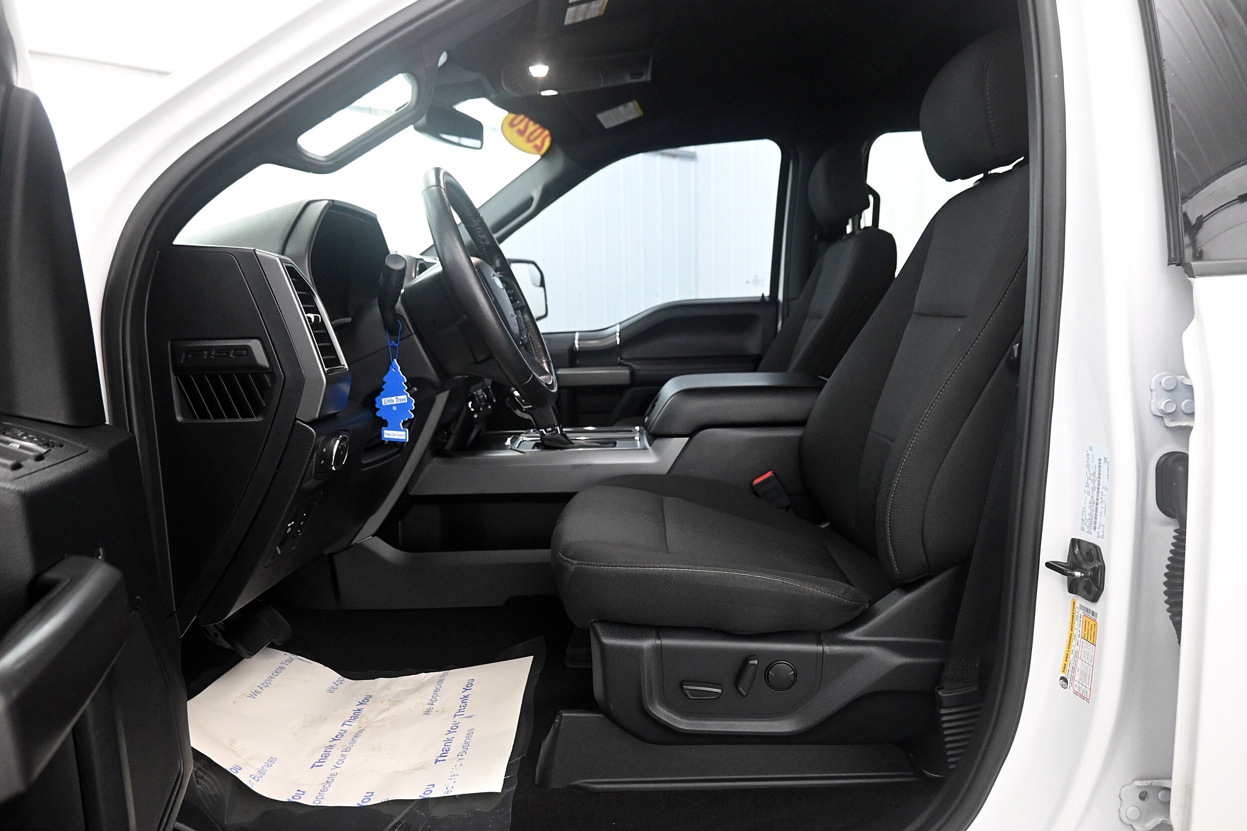 2020 Ford F-150 XLT photo 3