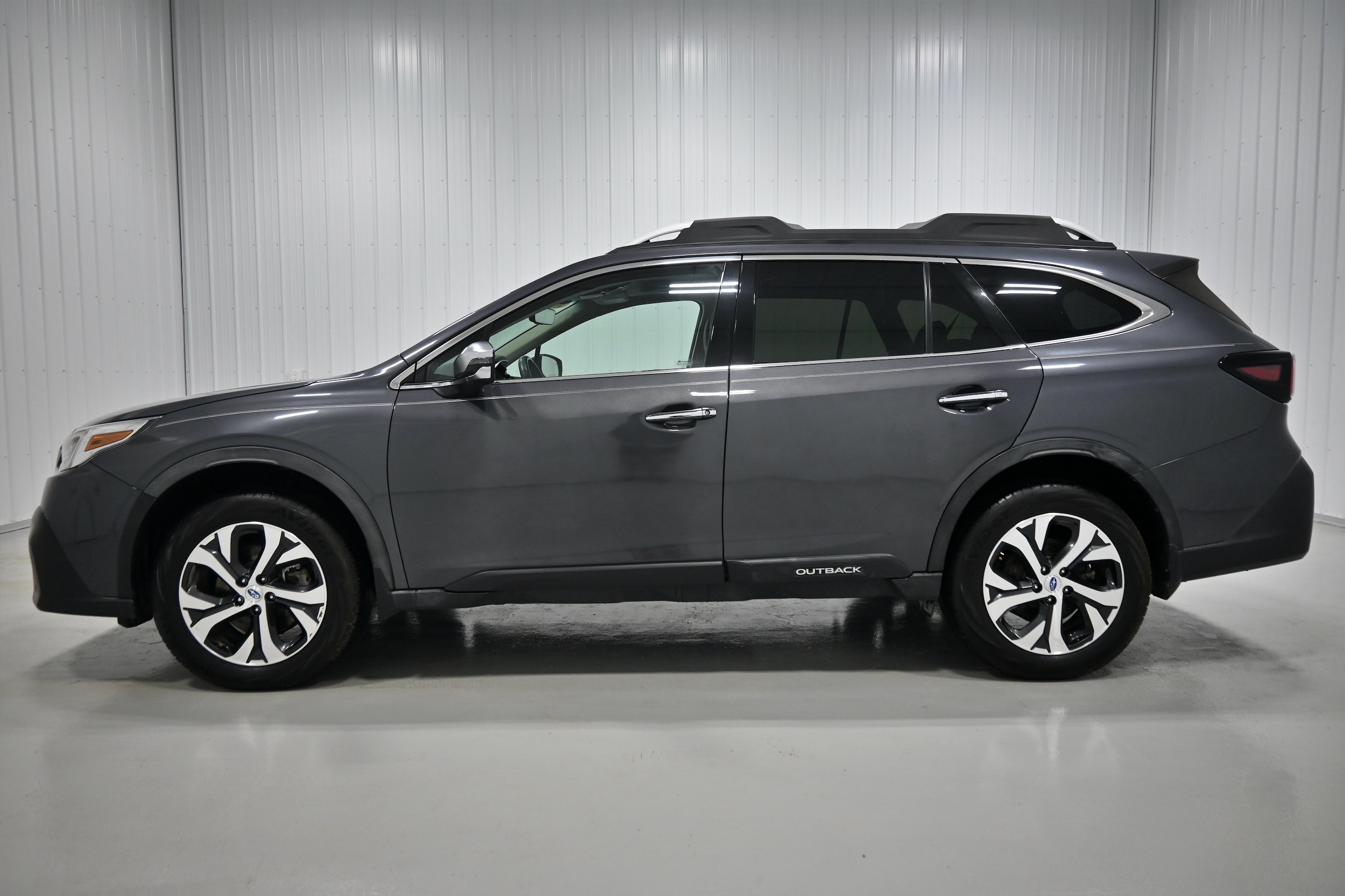 2020 Subaru Outback Touring - Photo 24