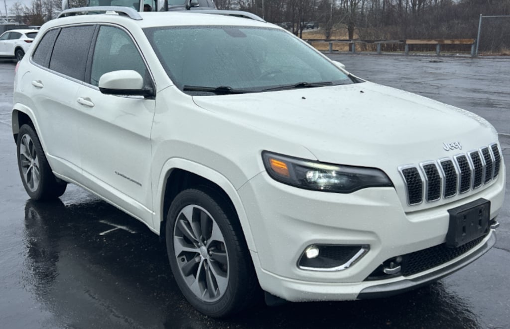 Used 2019 Jeep Cherokee Overland SUV
