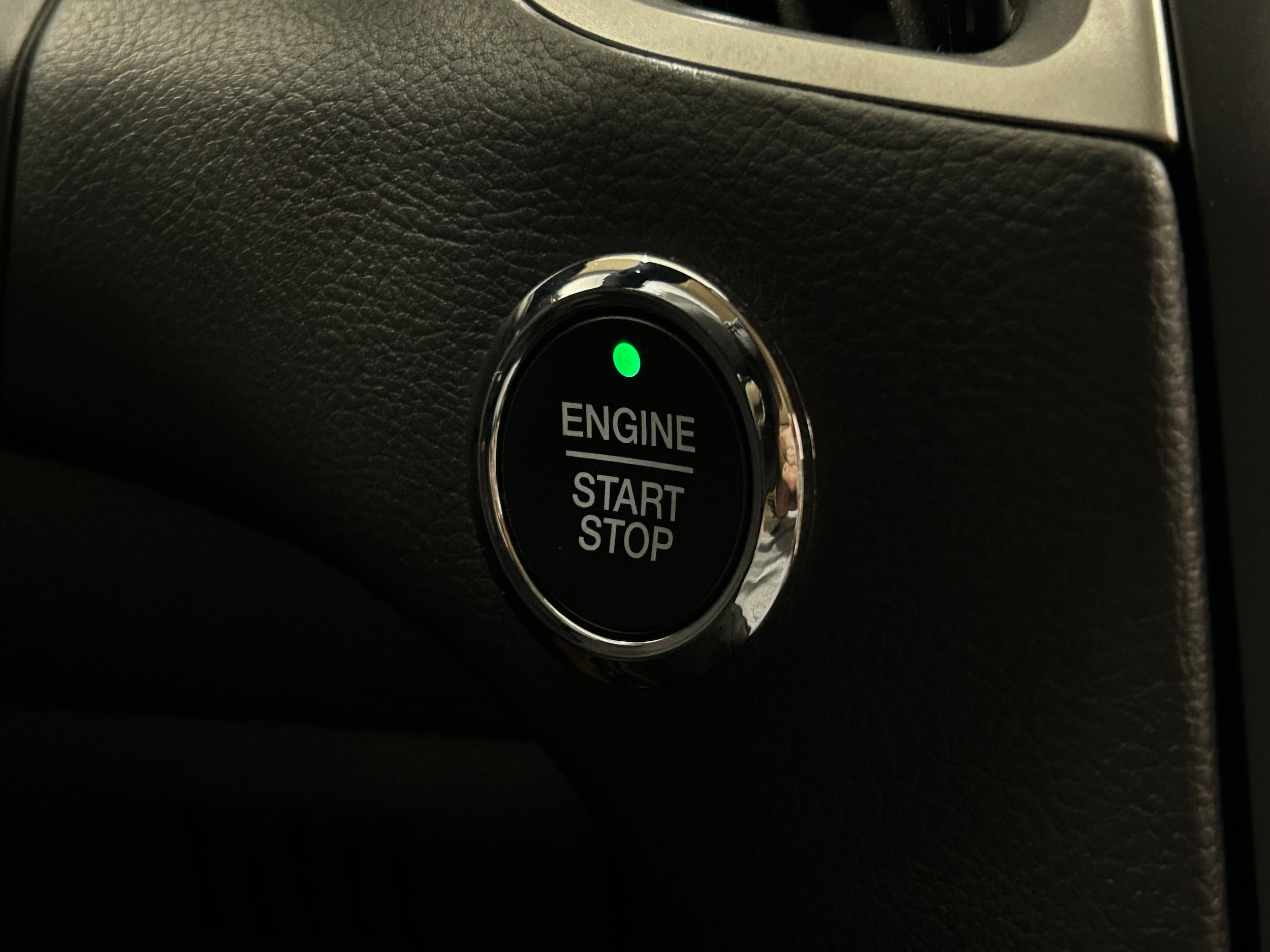 2022 Ford Edge SEL - Photo 12