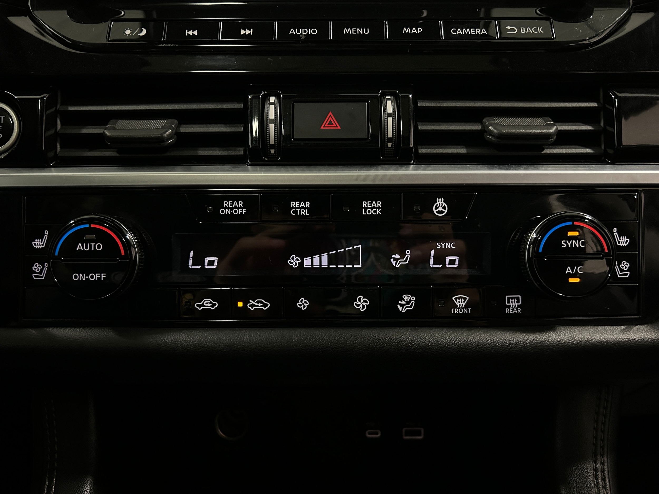 2022 Nissan Pathfinder Platinum - Photo 9