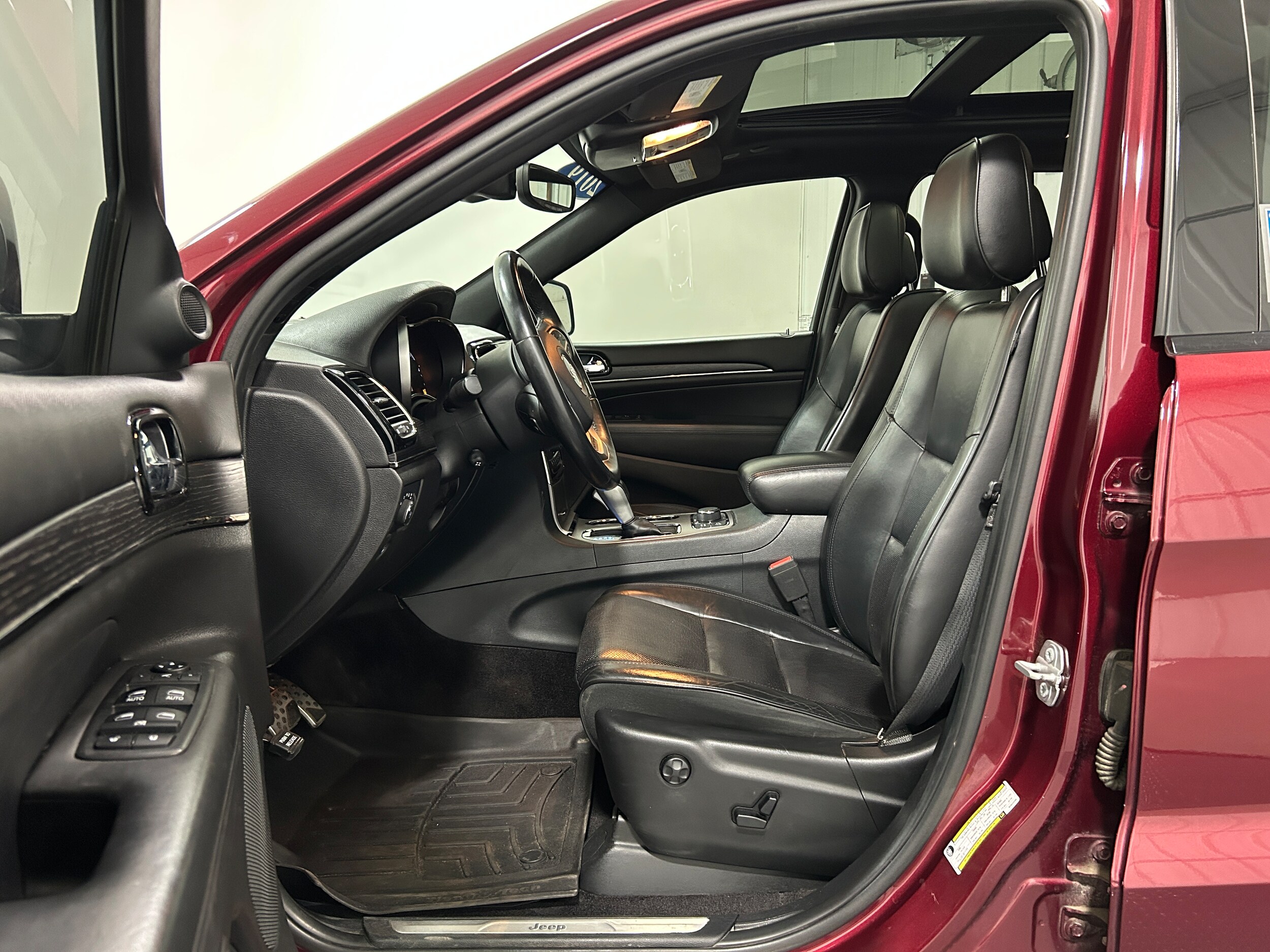 2019 Jeep Grand Cherokee High Altitude photo 2