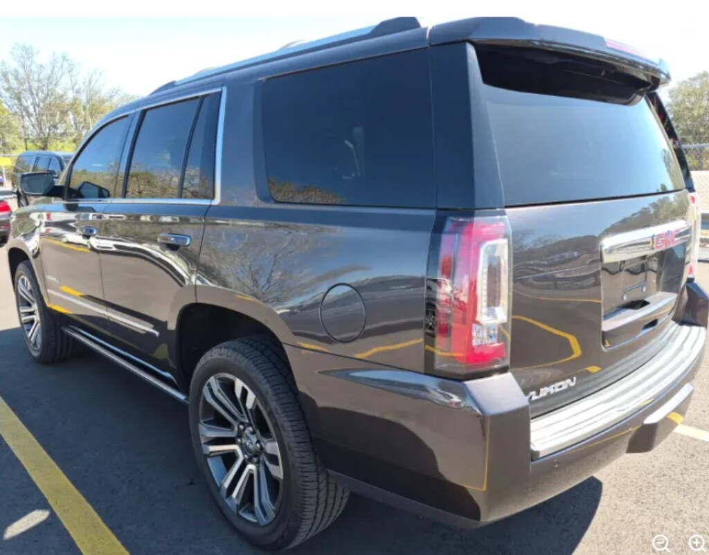 Used 2018 GMC Yukon Denali SUV