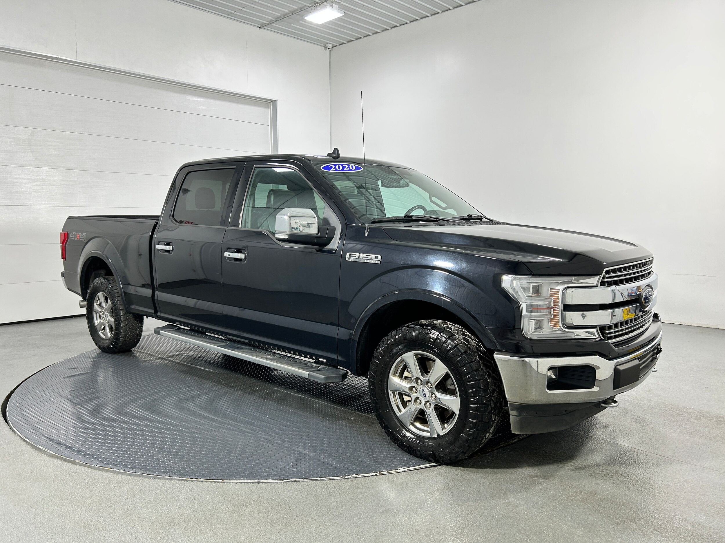 2020 Ford F-150 Lariat photo 2
