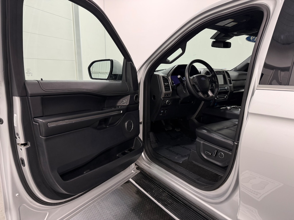 Used 2019 Ford Expedition Max XLT SUV