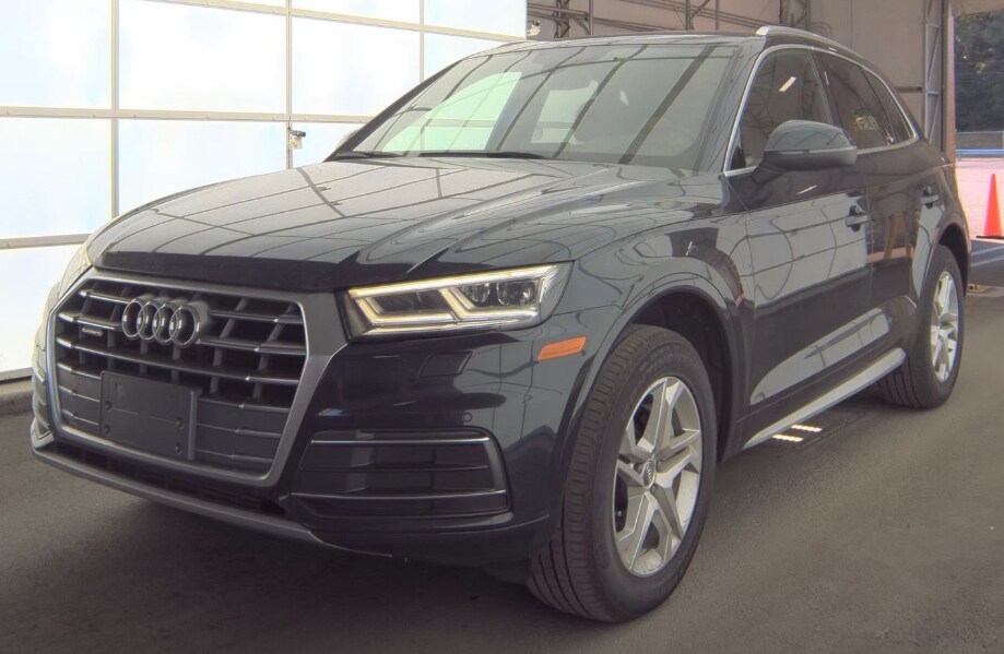 2018 Audi Q5 2.0T Premium Plus photo 2