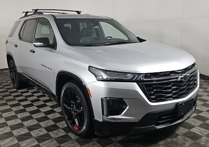 2022 Chevrolet Traverse Premier's photo