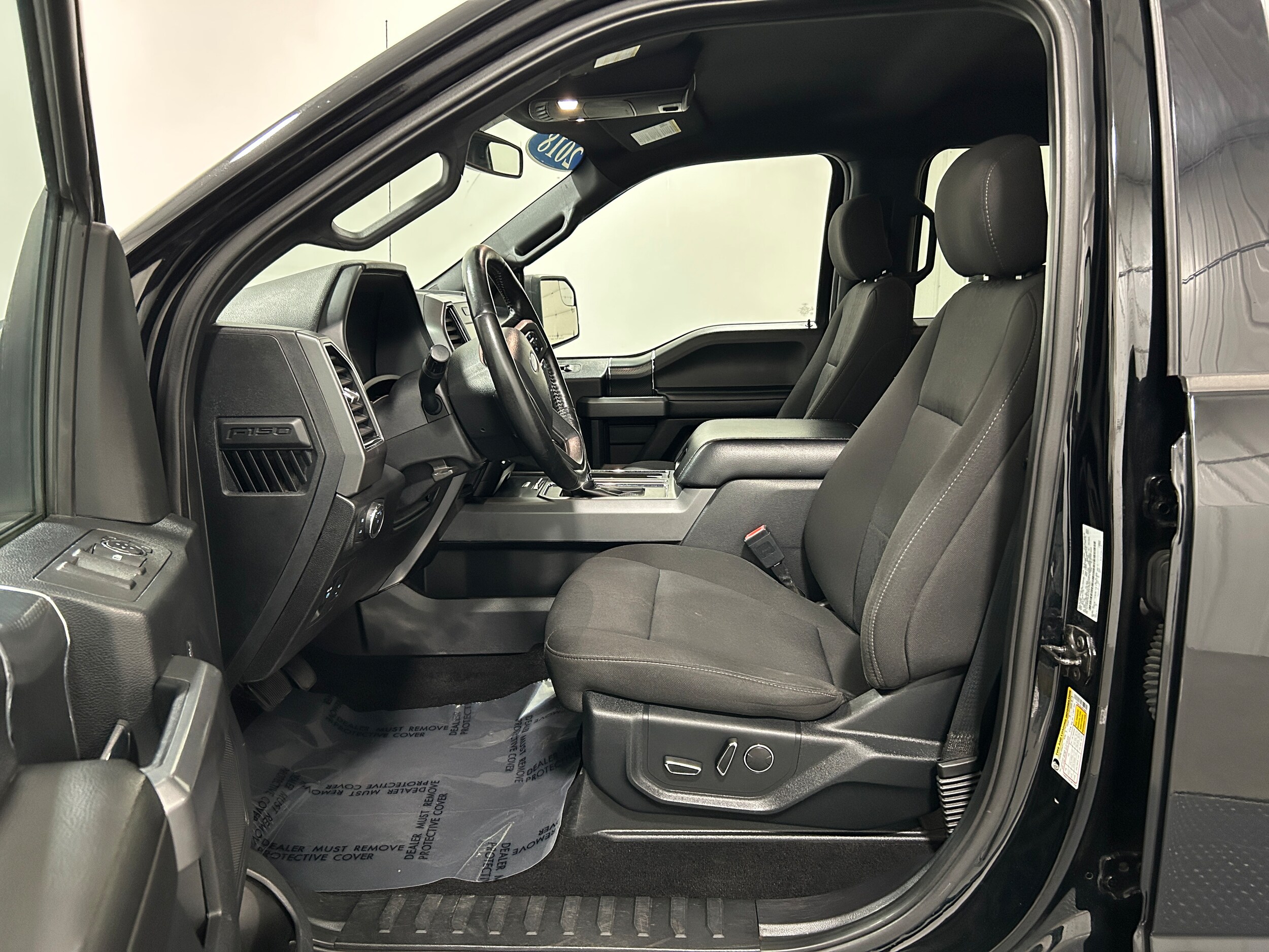 2018 Ford F-150 XLT photo 3