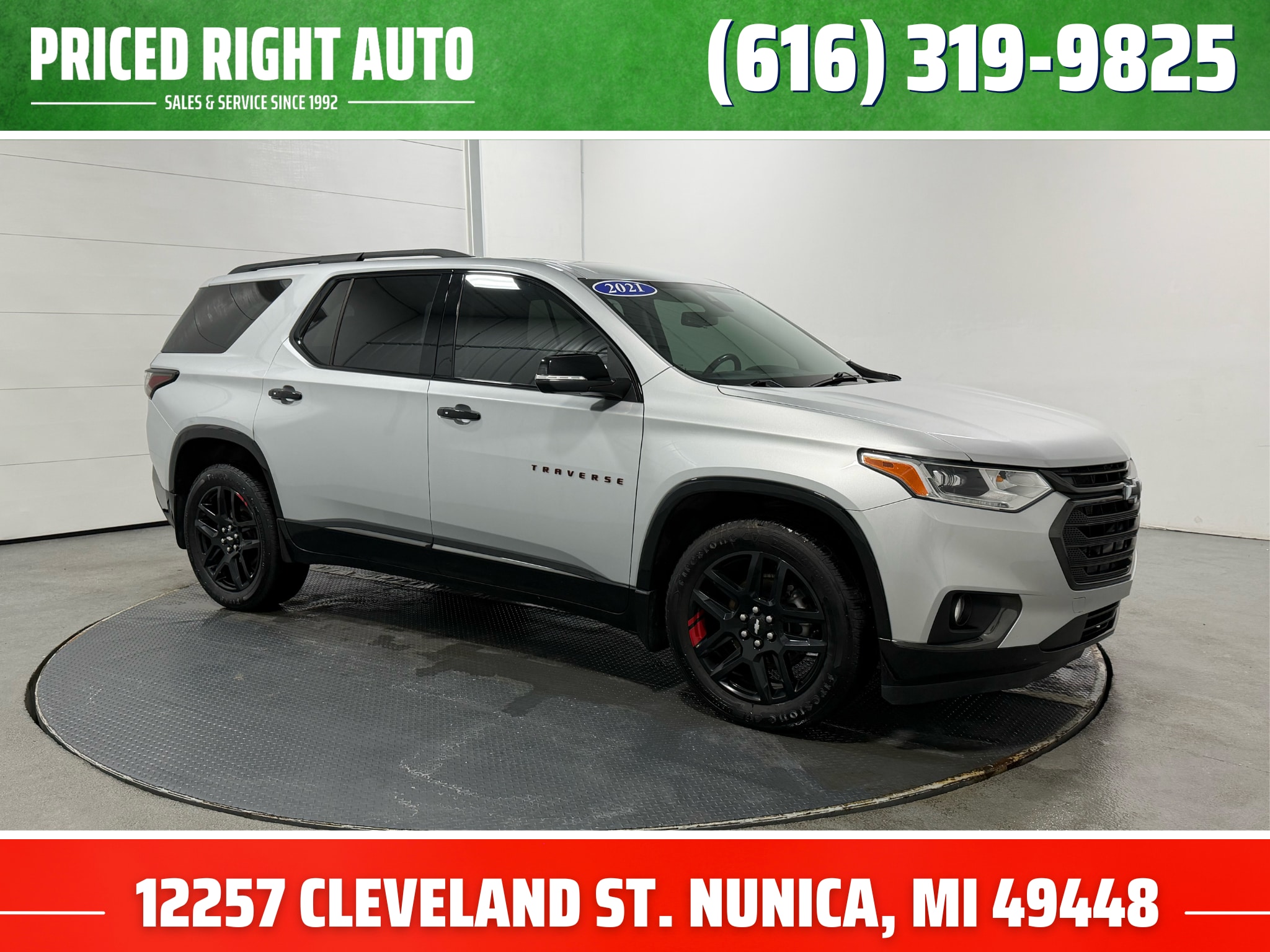 2021 Chevrolet Traverse Premier's photo