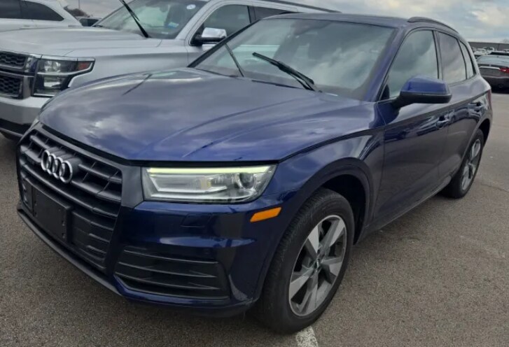 2020 Audi Q5 45 Premium photo 3