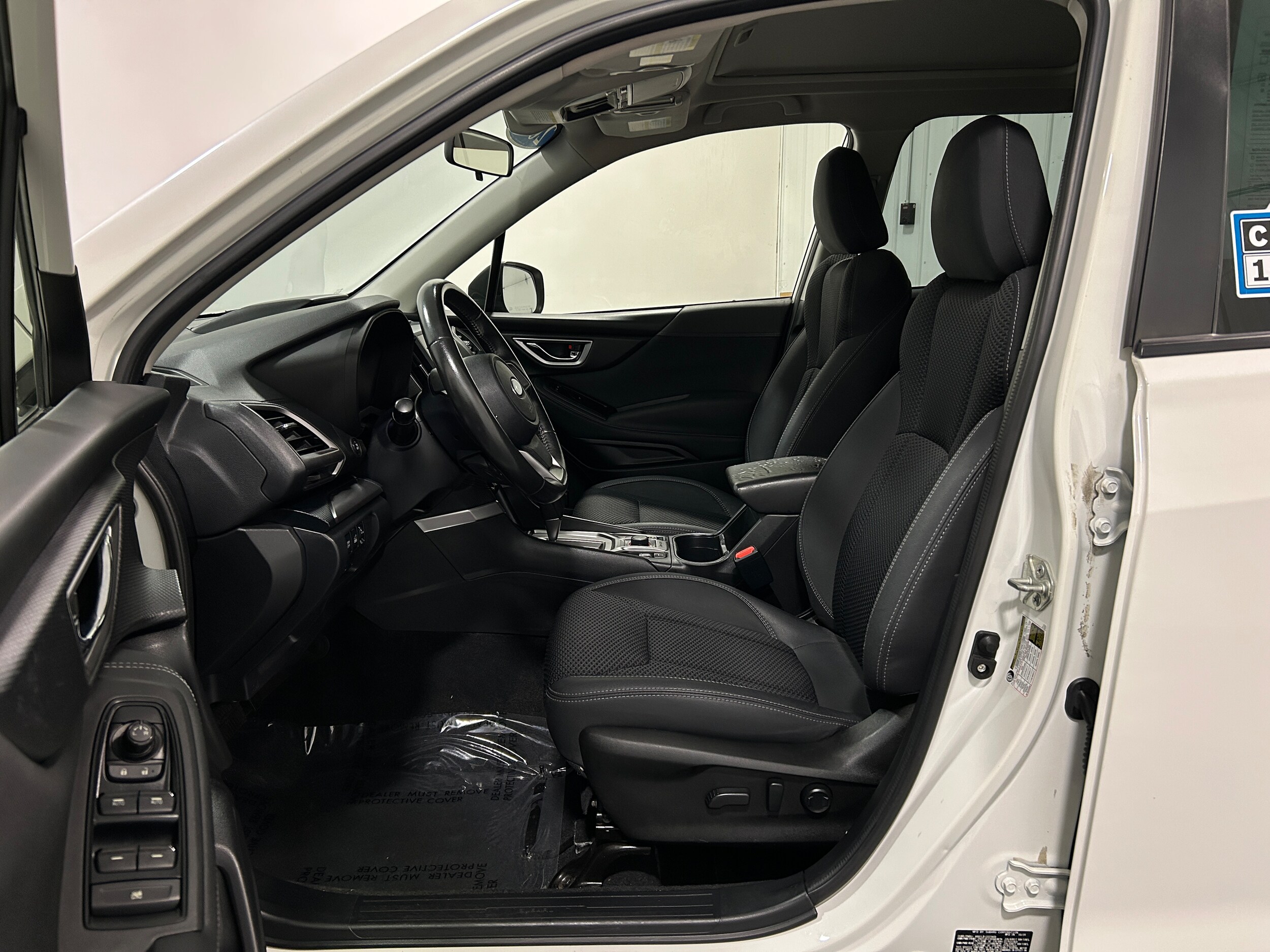 2021 Subaru Forester Premium photo 2