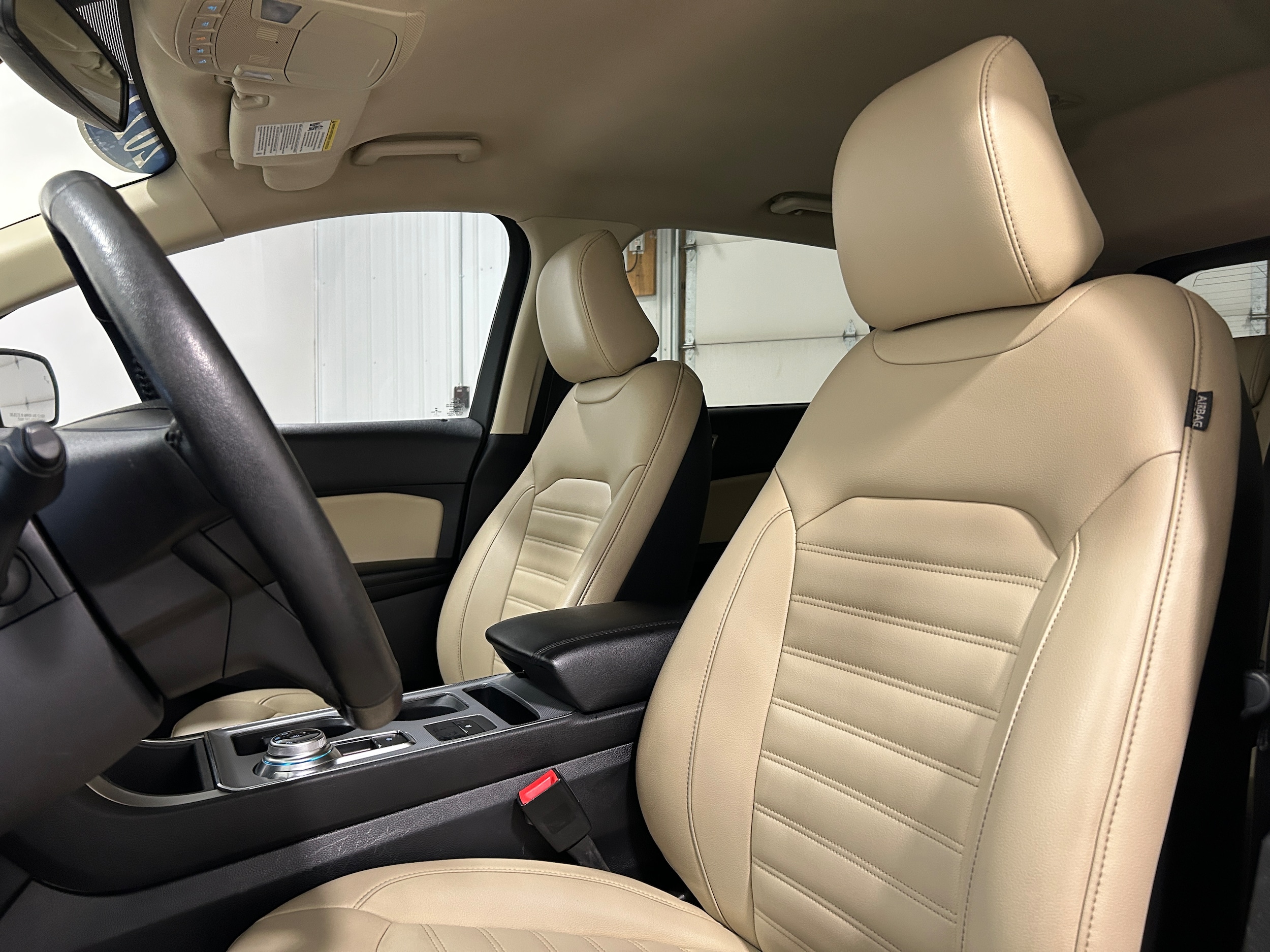 2022 Ford Edge SEL - Photo 25