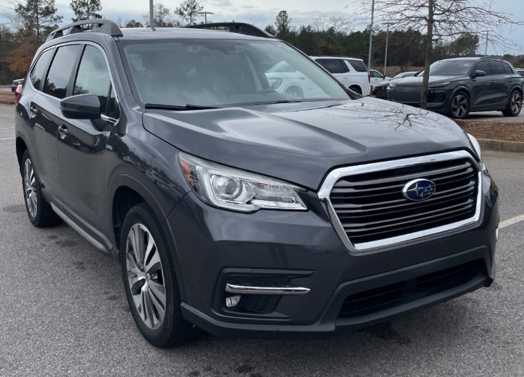 2019 Subaru Ascent Limited's photo