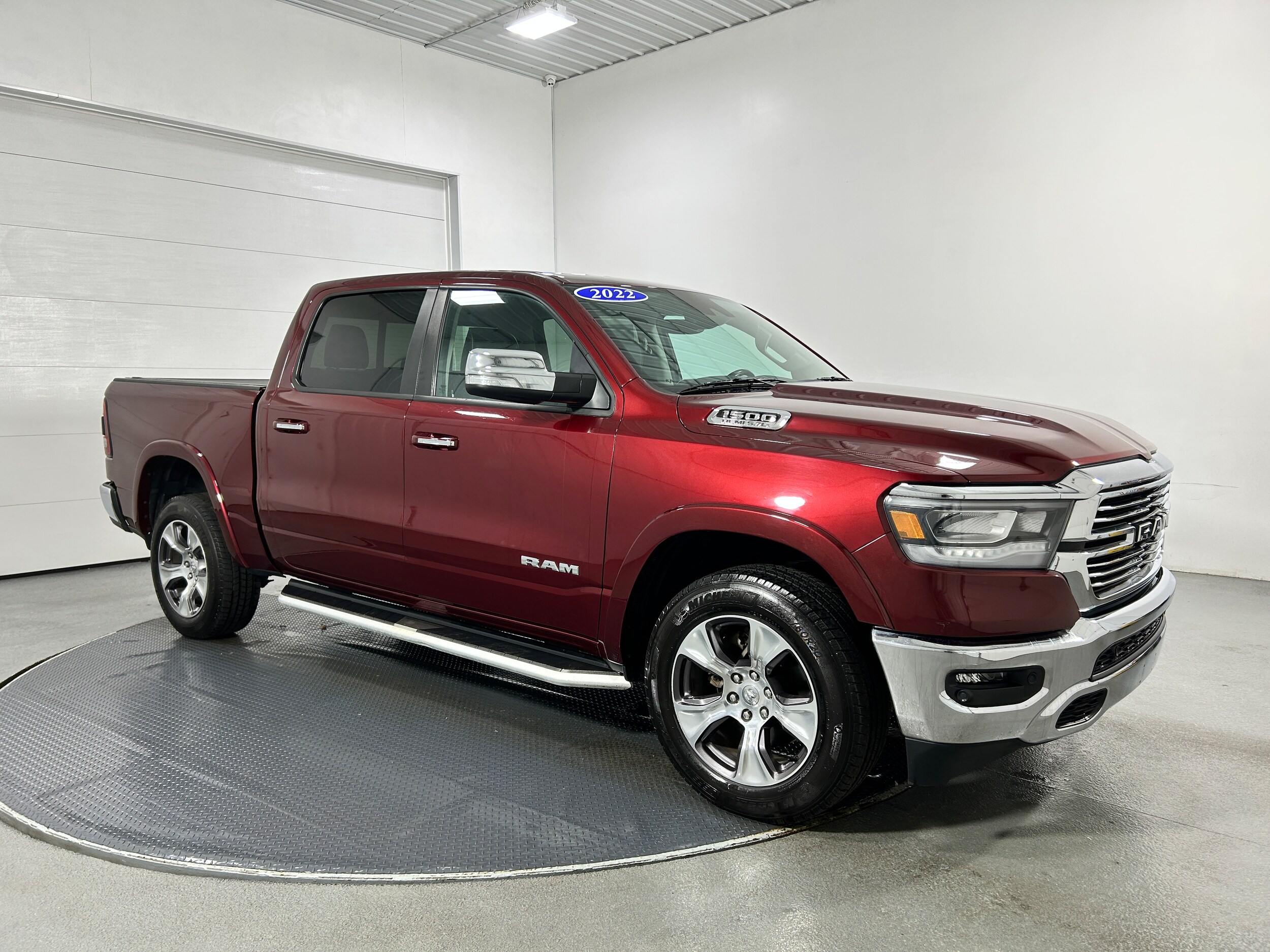 2022 Ram 1500 Laramie photo 2