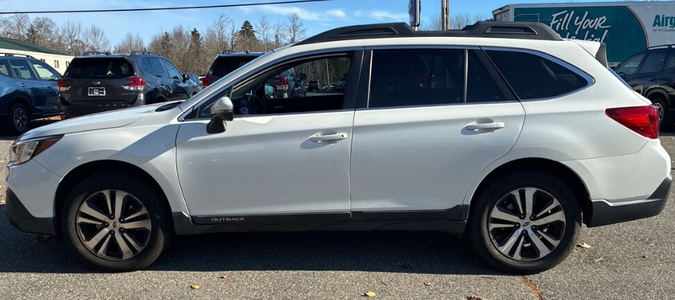2018 Subaru Outback 3.6R Limited photo 4