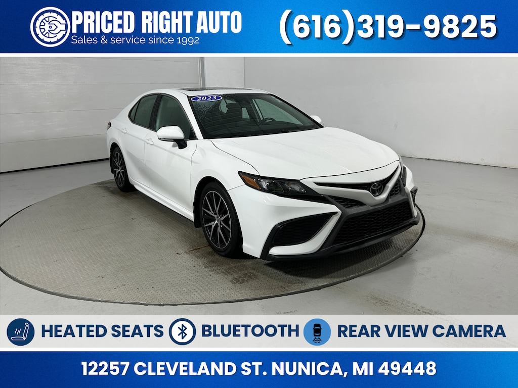 Used 2023 Toyota Camry SE Sedan