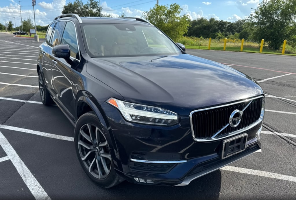 Used 2019 Volvo XC90 T6 Momentum SUV