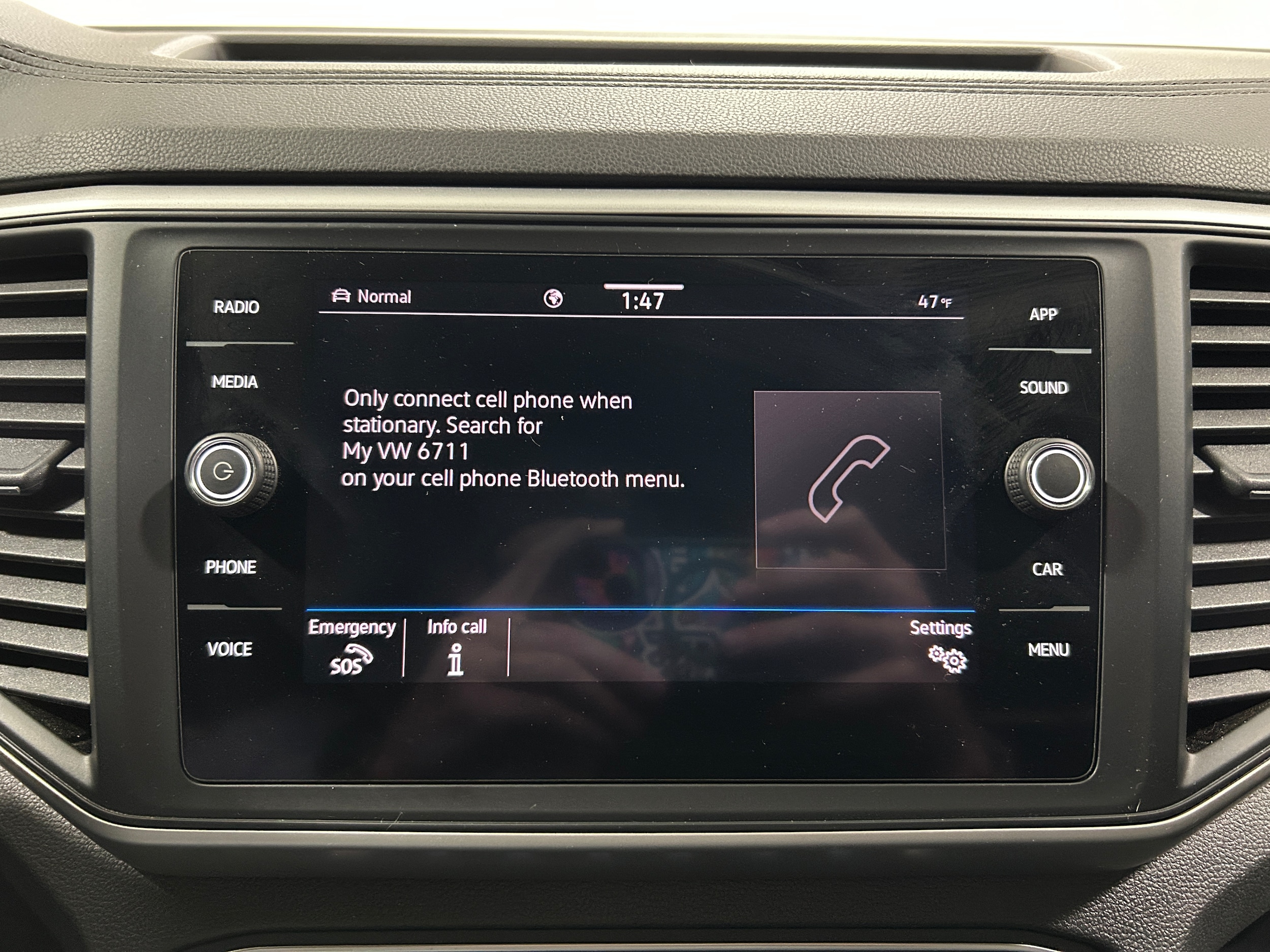 View vehicle photo 7