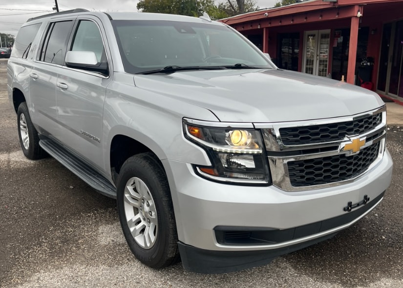 2020 Chevrolet Suburban LT's photo