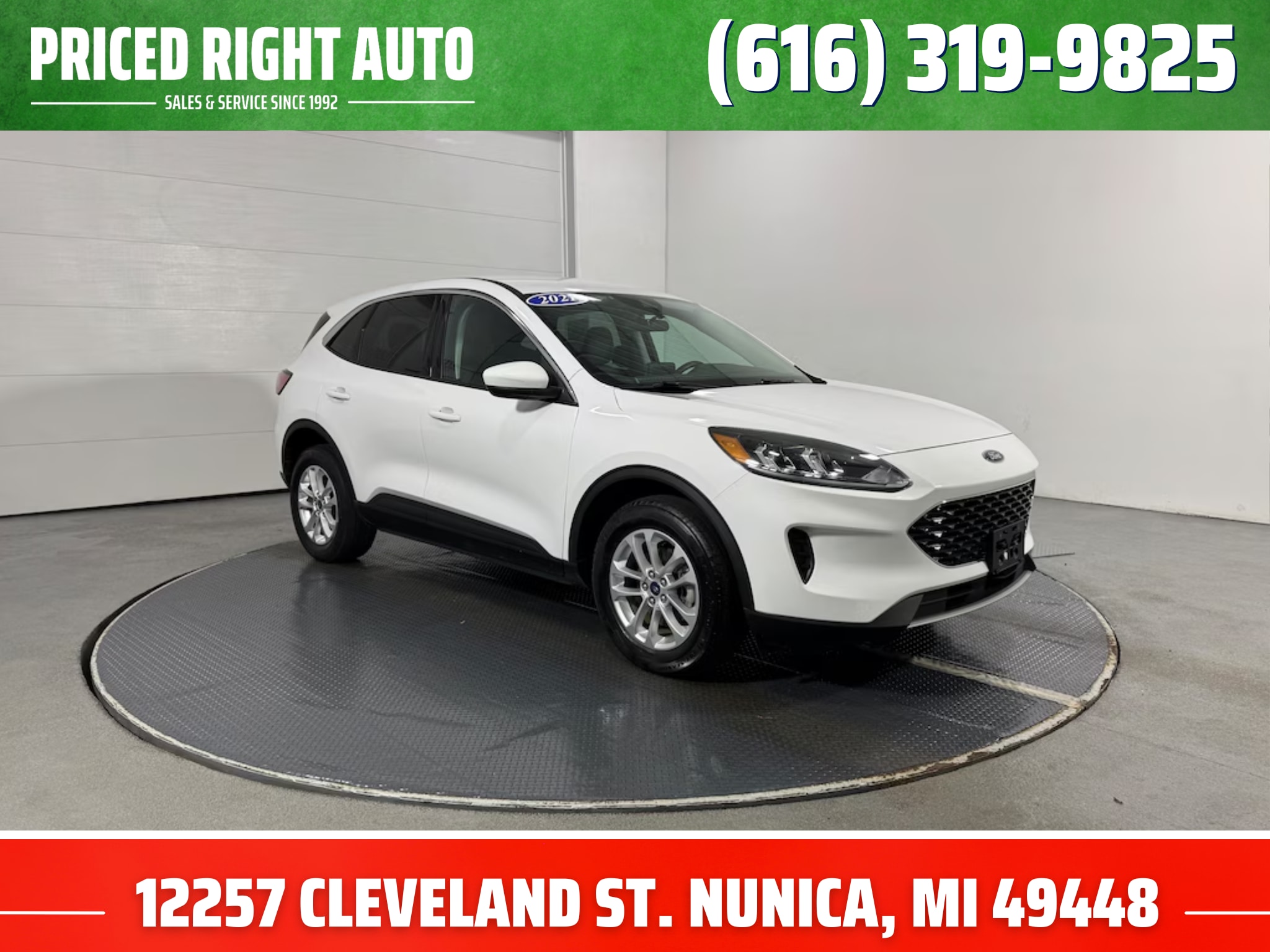 2021 Ford Escape SE's photo