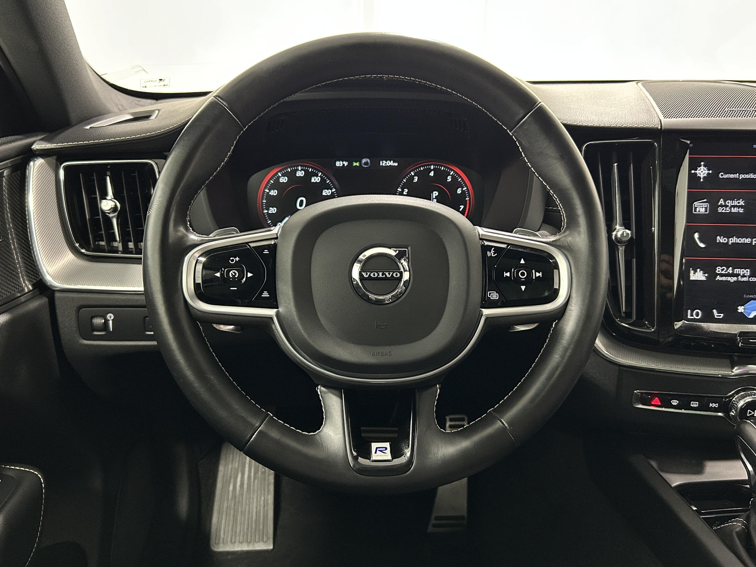 2020 Volvo XC60 R-Design - Photo 12