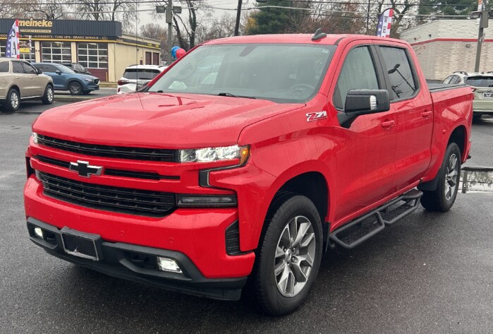 2021 Chevrolet Silverado 1500 RST photo 3
