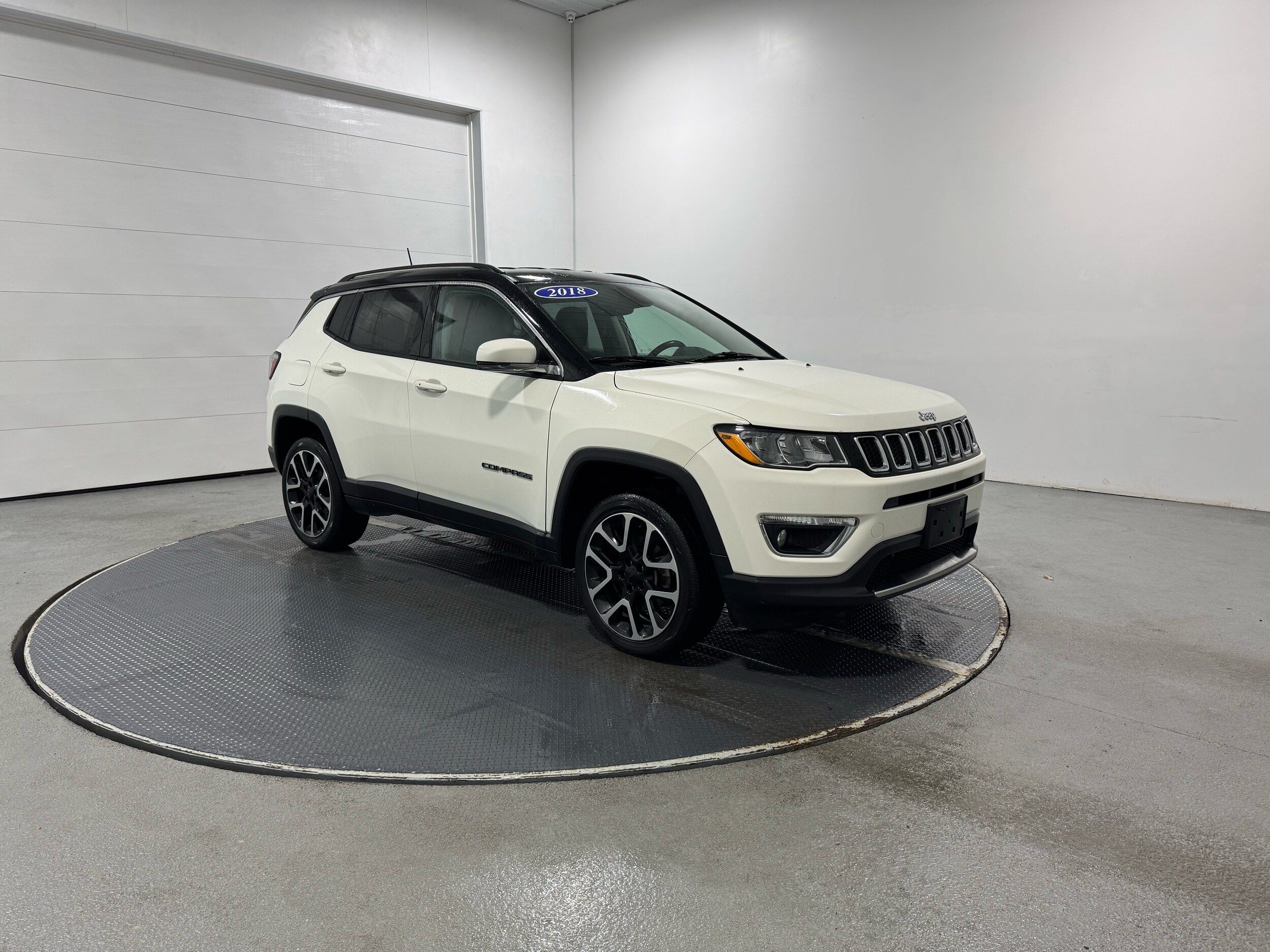 2018 Jeep Compass Limited photo 2