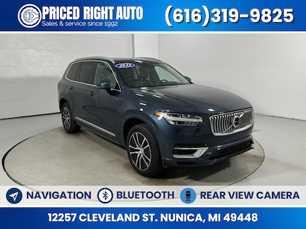 2022 Volvo XC90 Recharge Plug-In Hybrid T8 Inscription Expression 7 Passenger SUV