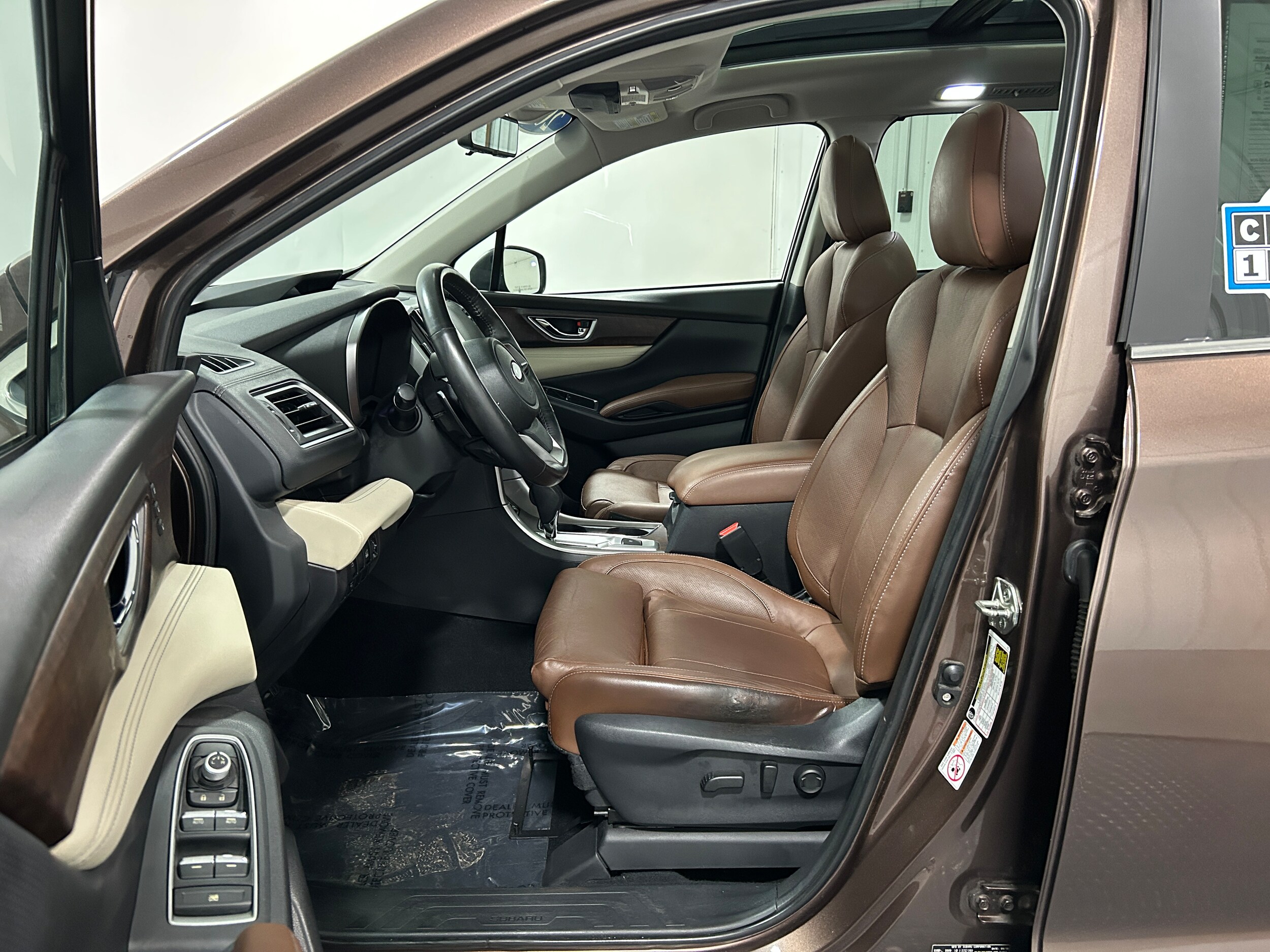 2019 Subaru Ascent Touring photo 3