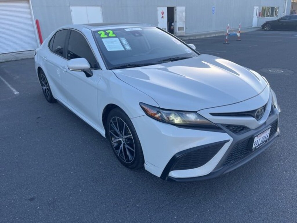 Certified 2022 Toyota Camry SE Sedan